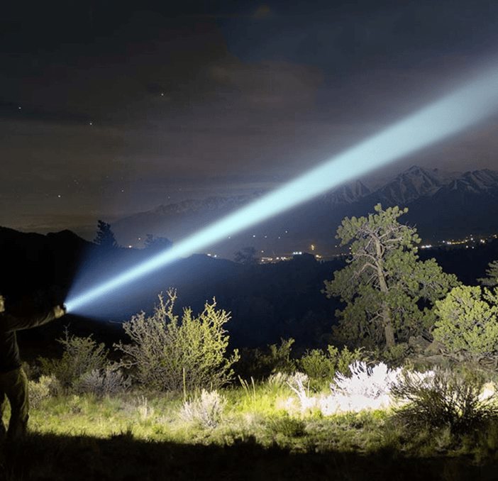 Neue Titan-Laser-Taschenlampe